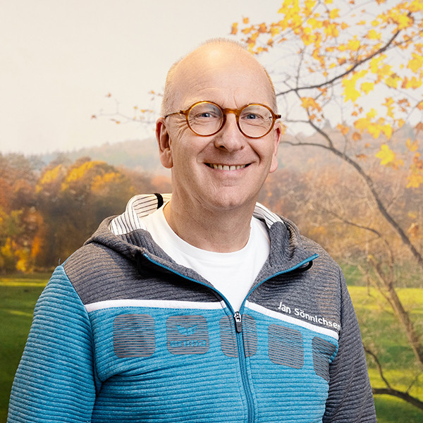 Ein Porträtbild von Jan Sönnichsen